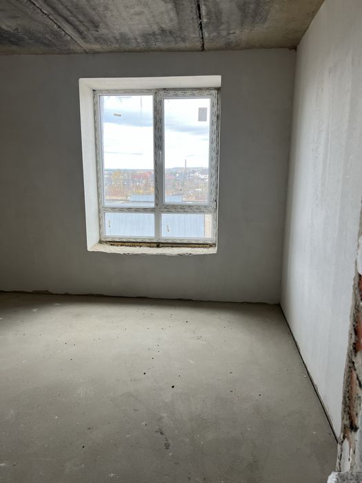 ДВОРІВНЕВА квартира із двома терасами