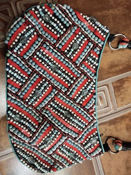 Сумочки вінтаж,бісер ,вялена шерсть