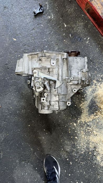 CAIXA DE VELOCIDADES KXZ