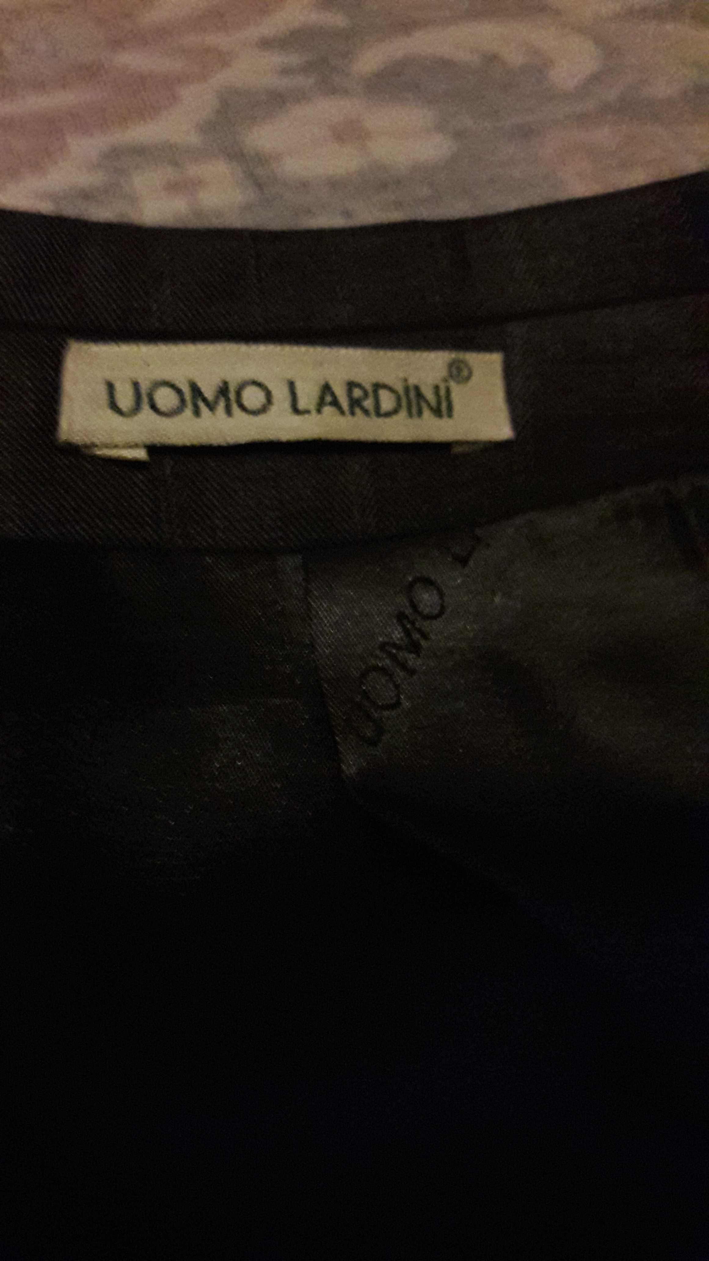 Классический костюм Uomo Lardini(черный) + 2 галстука в подарок