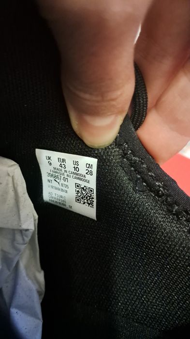 Кросівки чоловічі PUMA 43 розмір. НОВІ !!!