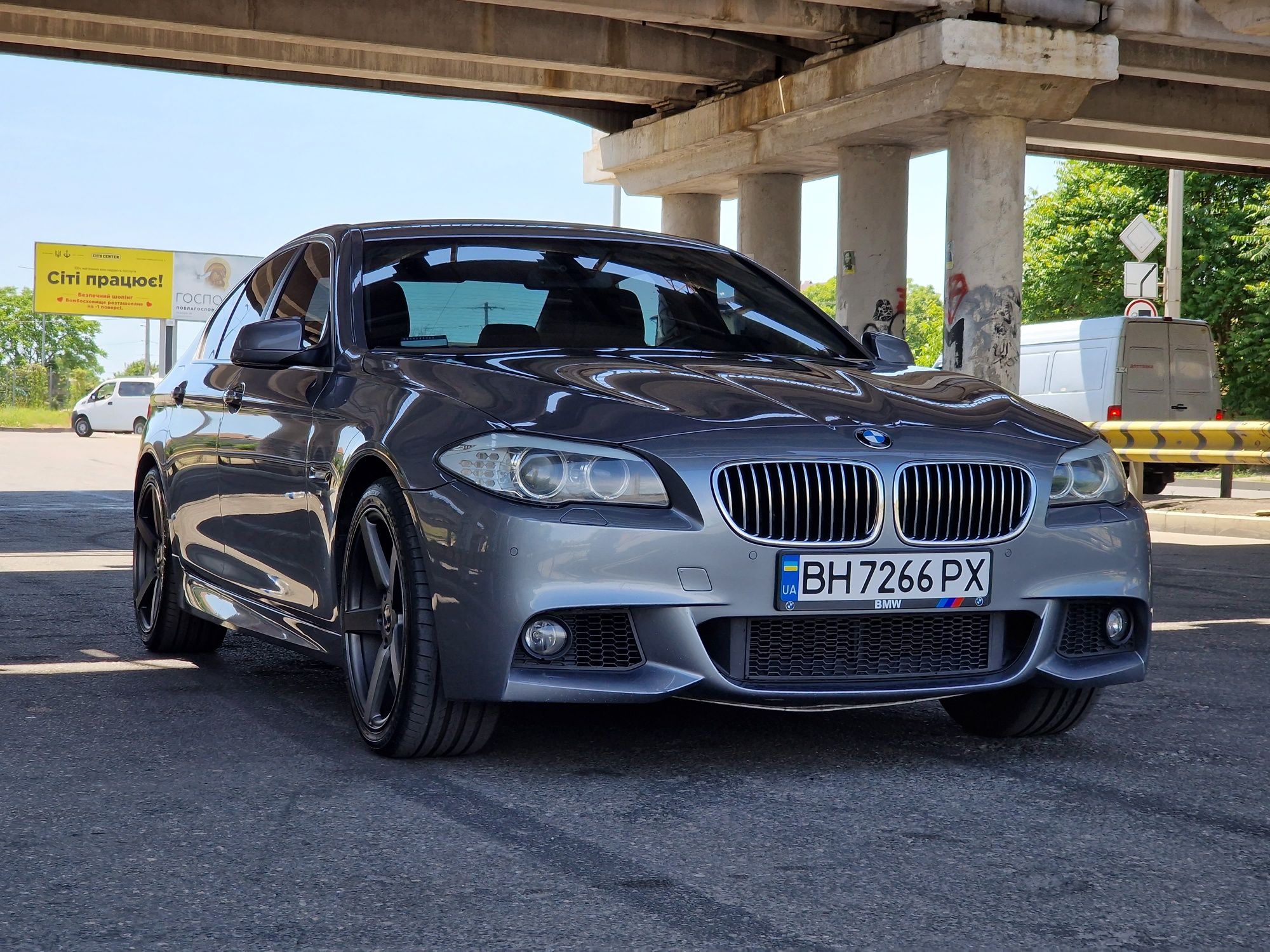 BMW 5 F10 520i 2012