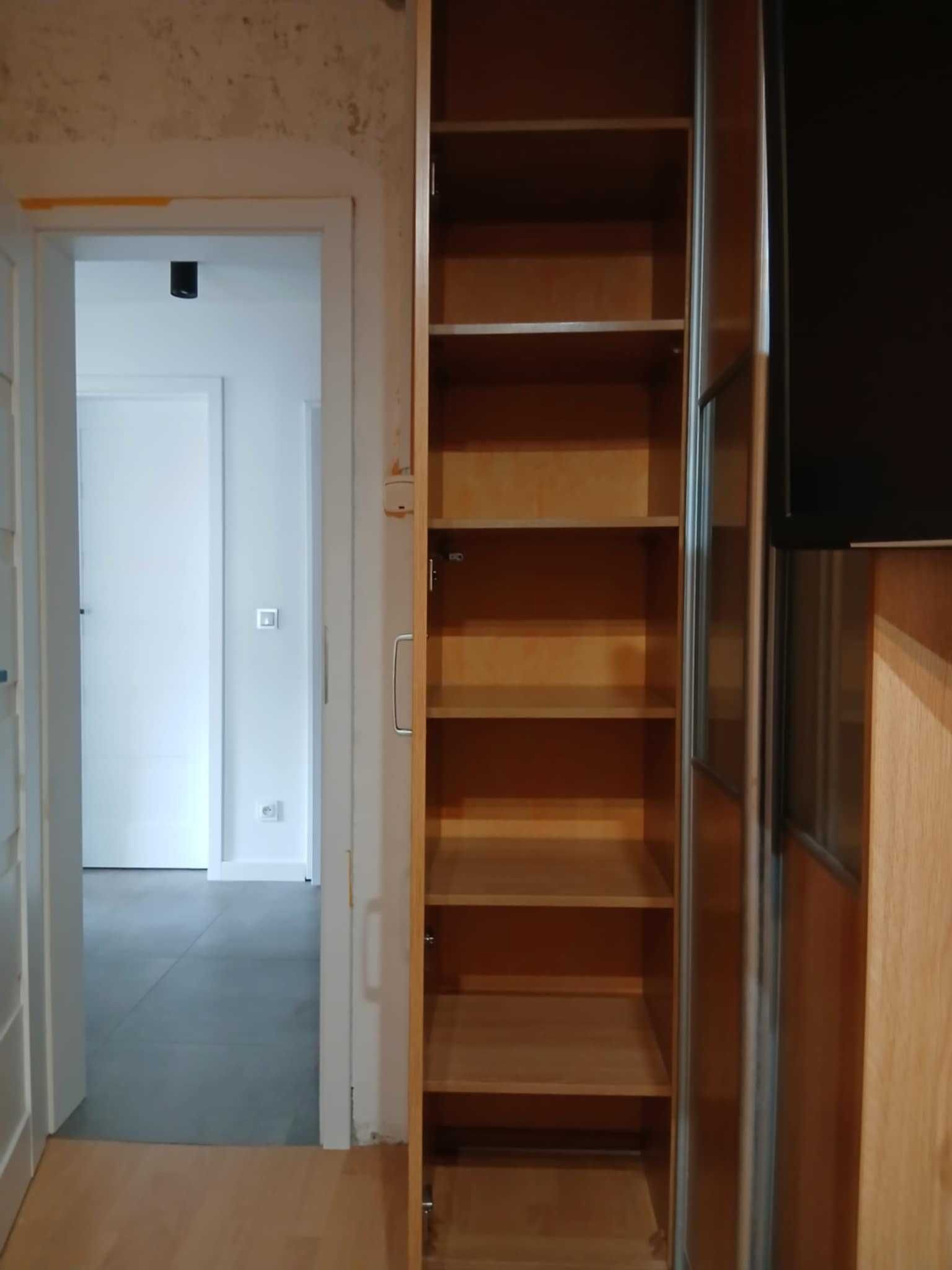 szafa na wymiar 55x130x245 wysokość+półki boczne