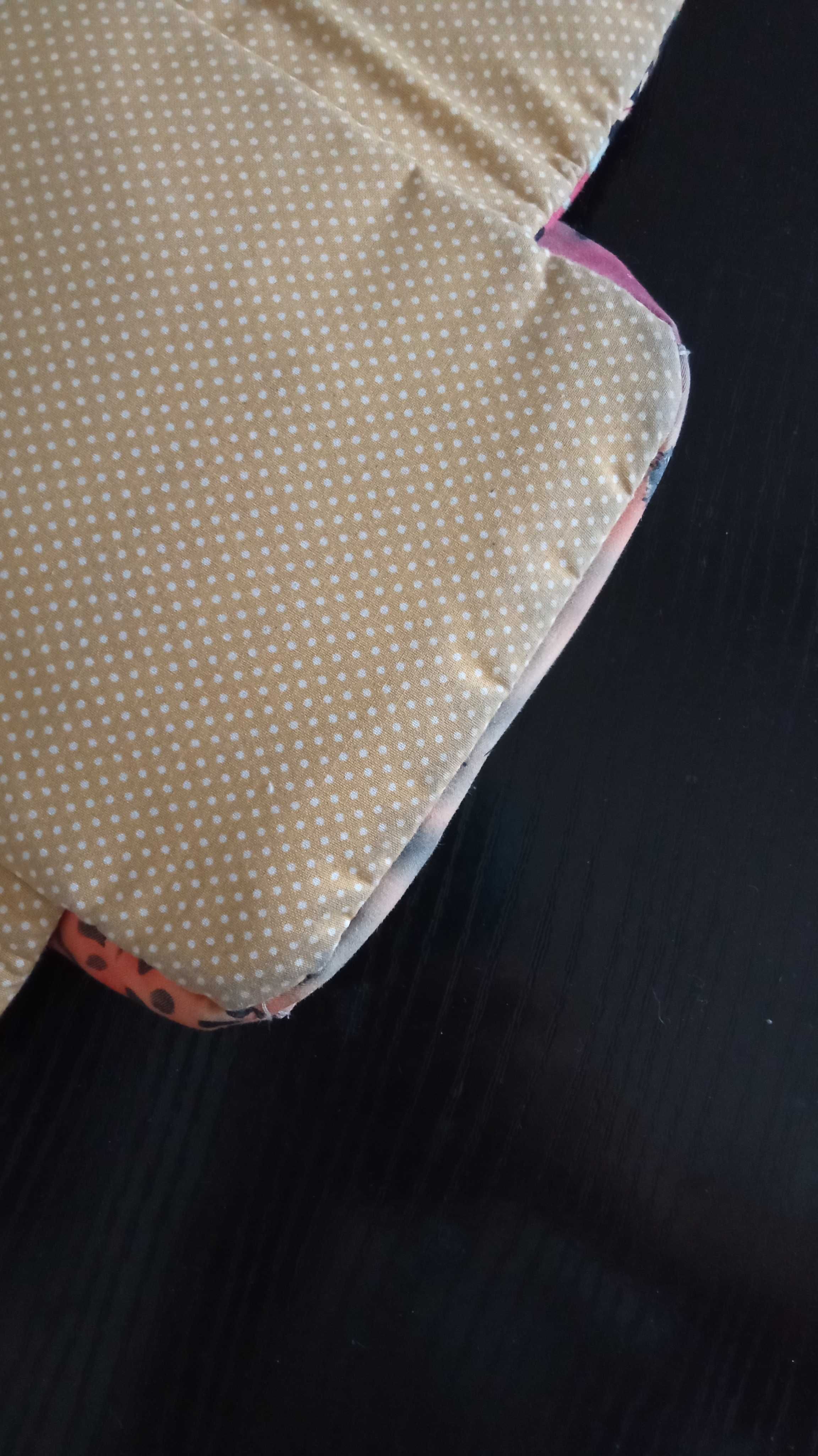 Bolsa de cintura pintada á mão Maria Formiga