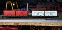 Dwa wagony platformy z kontenerami BTTB 04522 i 04523 TT Tillig