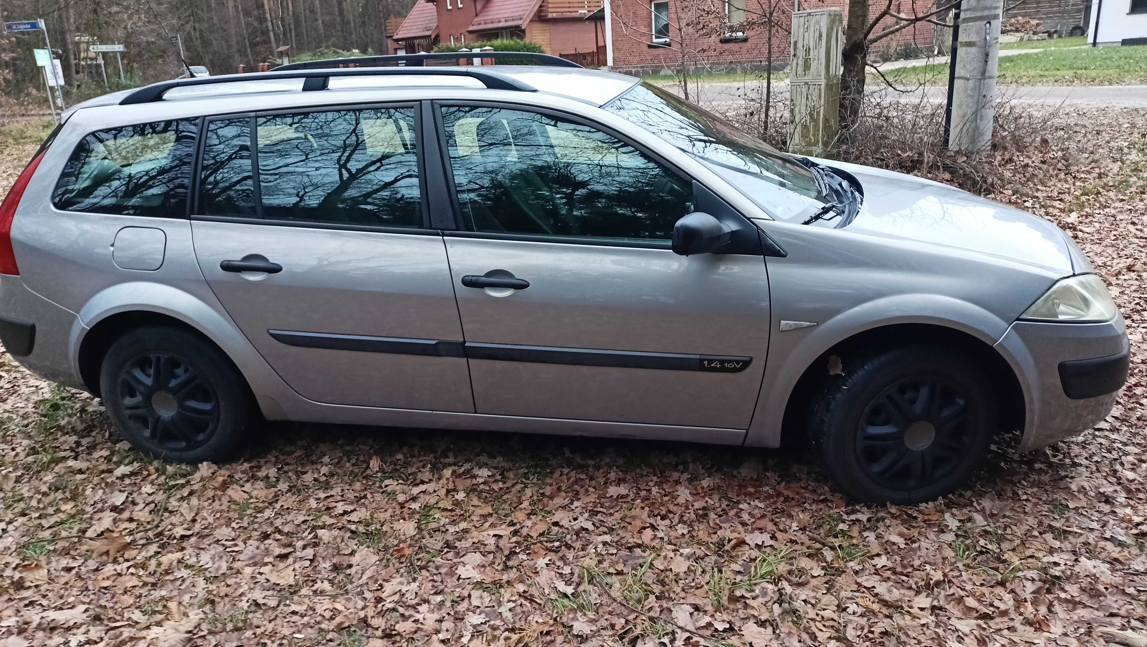 Megane 2 1.4 benz. Doinwestowany, klimatyzacja, hak