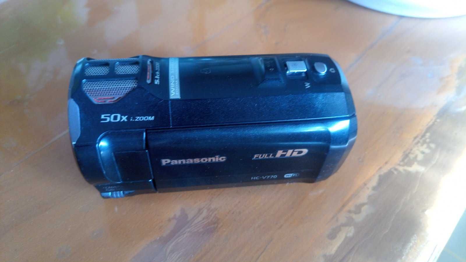 Відеокамера Panasonic HC-V770