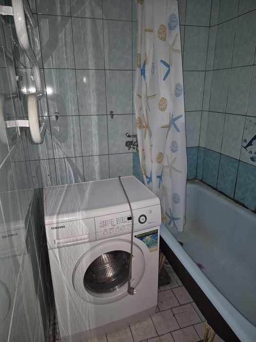 Оренда 2-х кім. Квартири біля Ниви.