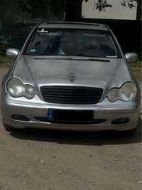 Мерседес c180 w203.  2001р