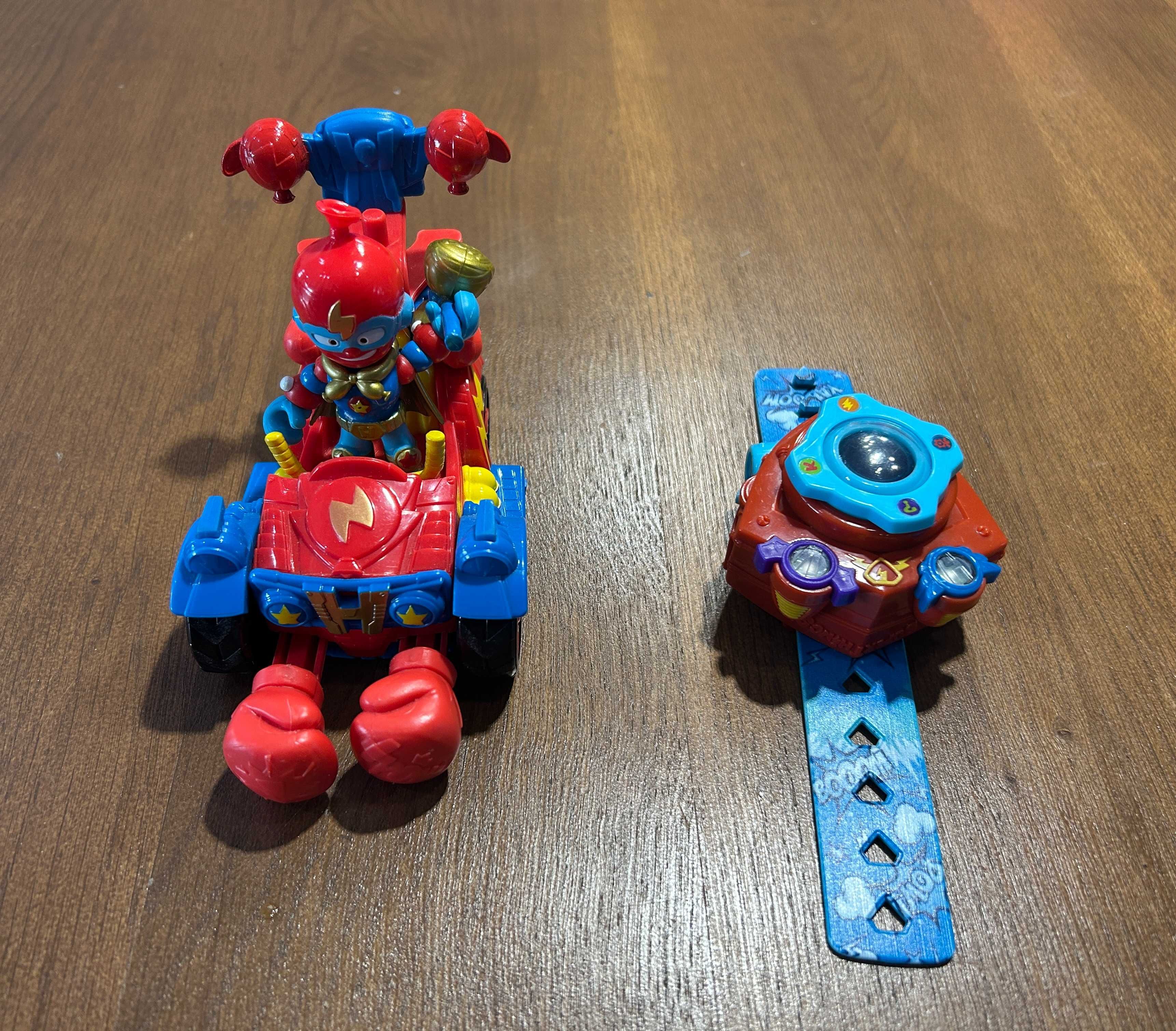 Zestaw Super Zinks zegarek Power Bank i pojazd Baloon Boxer