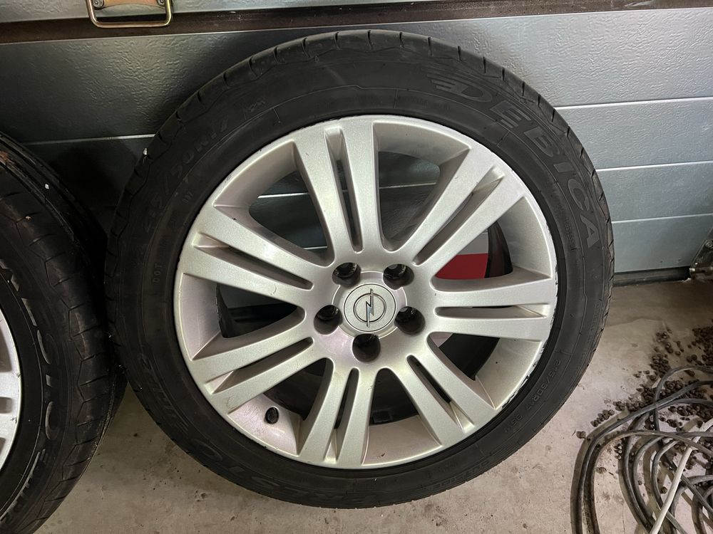 215/50 R17 letnie 22 rok+ felgi z czujnik. ciśn. z Vectry C plus opony