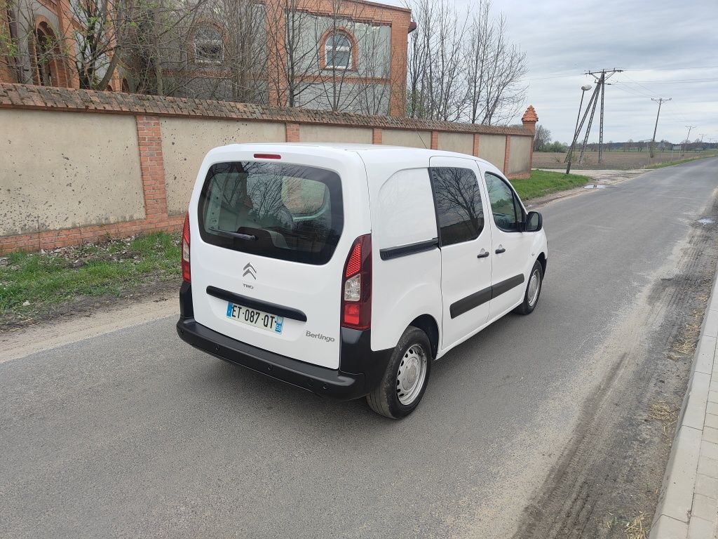 Citroen Berlingo 1,6hdi 3os klima/ Partner /2x drzwi boczne/ Super!