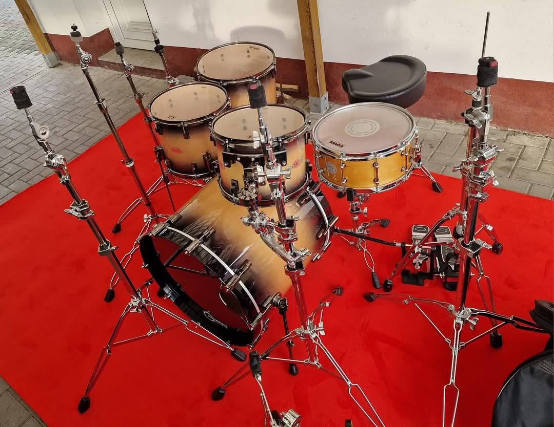 Perkusja DrumCraft Series 8 Rock Maple (klon) + Twin Blachy Statywy