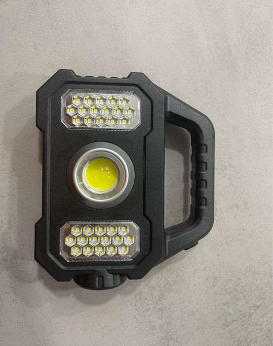 Светодиодный фонарик