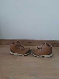 Buty new balance roz. 33.5