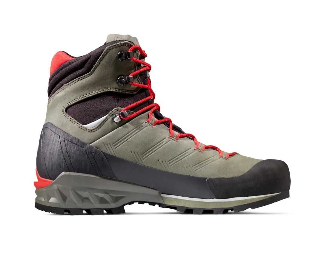 Nowe buty górskie Mammut 42 i 2/3