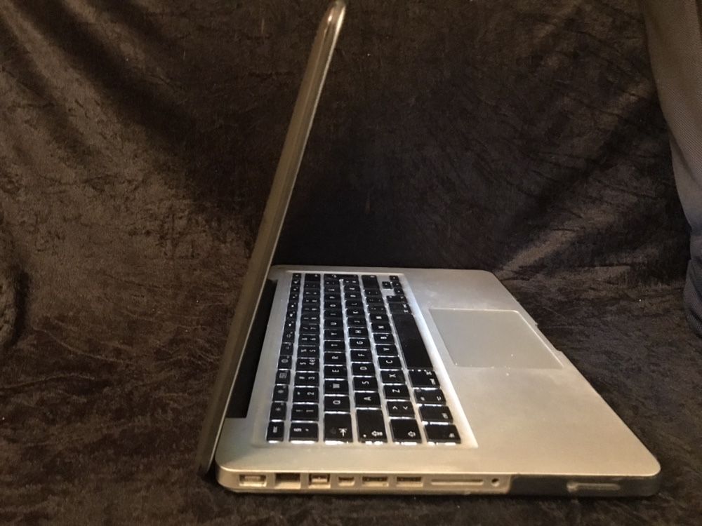 MacBook Pro 13” 8GB (early 2011)