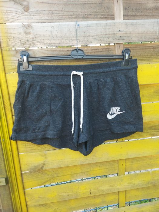 Szorty damskie rozmiar L firma NIKE