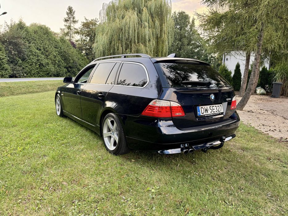 BMW 530i 272km 2007r touring manual zadbany 2 kpl kol zamiana