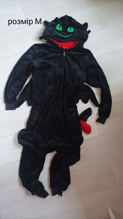 Костюм Міньона та Беззубика