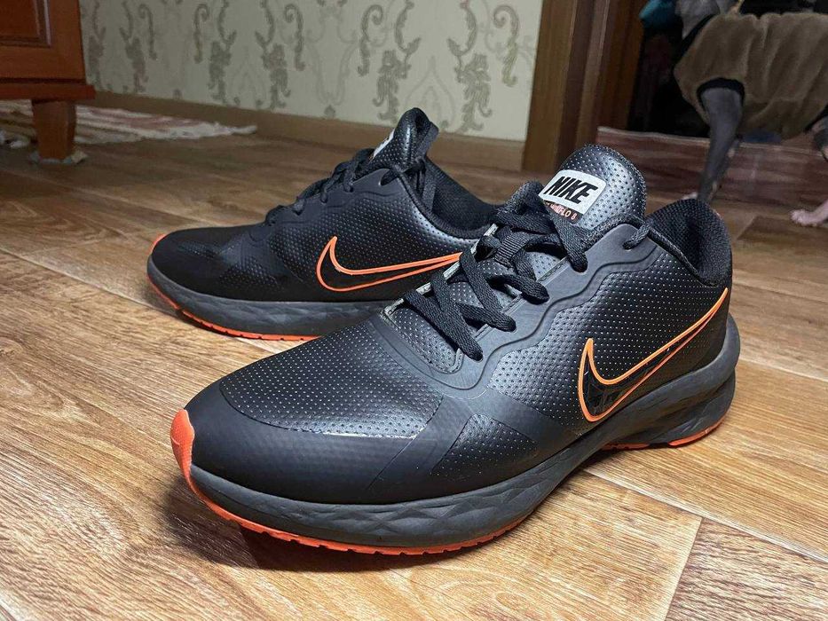 Чоловічі шкіряні кросівки Nike Zoom Winflo 8 Black Orange