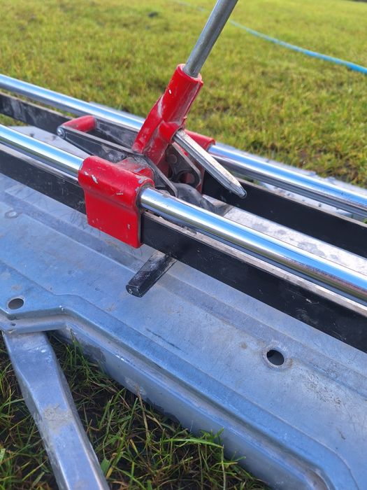 Przecinarka ręczna do glazury firmy RUBI TX 70n