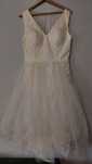 Sprzedam sukienkę Chi Chi London Izzie Dress ecru - jedyna taka!