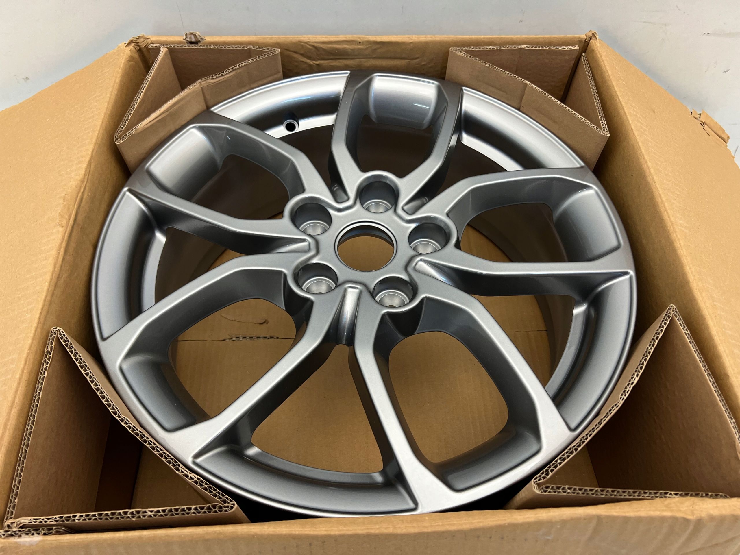 Renault Clio IV RS Felga koło 6.5Jx17 ET55 5x114.3