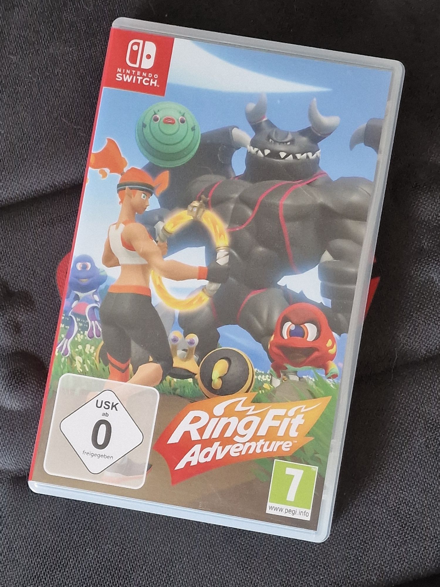 Konsola nintendo switch czerwono niebieski zestaw + dodatki