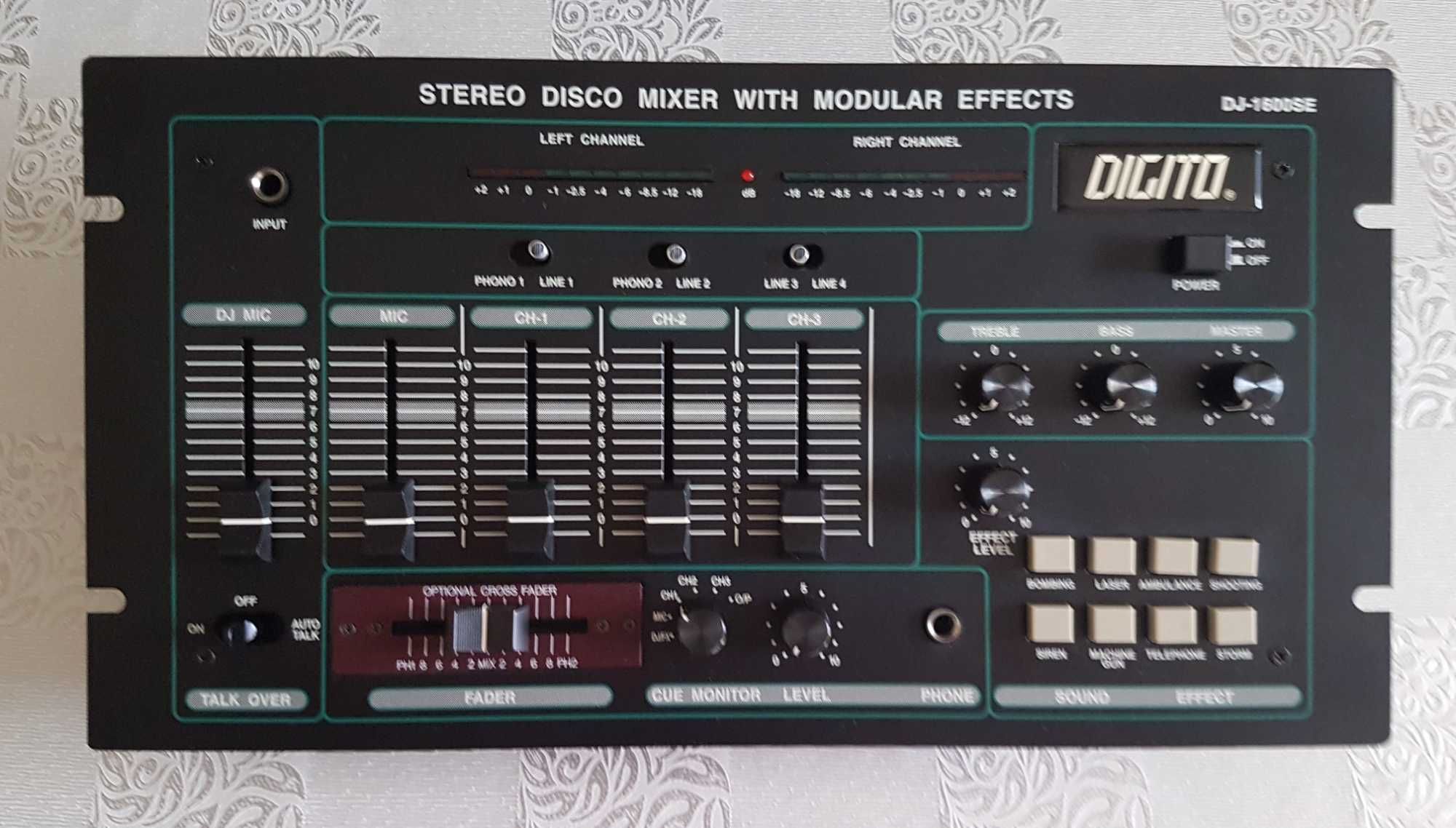 Mesa de Mistura Mixer With Digital DJ-1600 SE