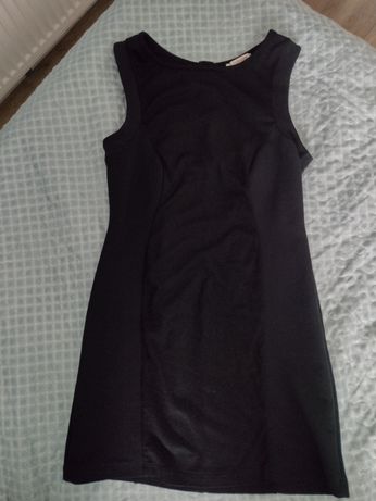 Sukienka czarna, dopasowana, M