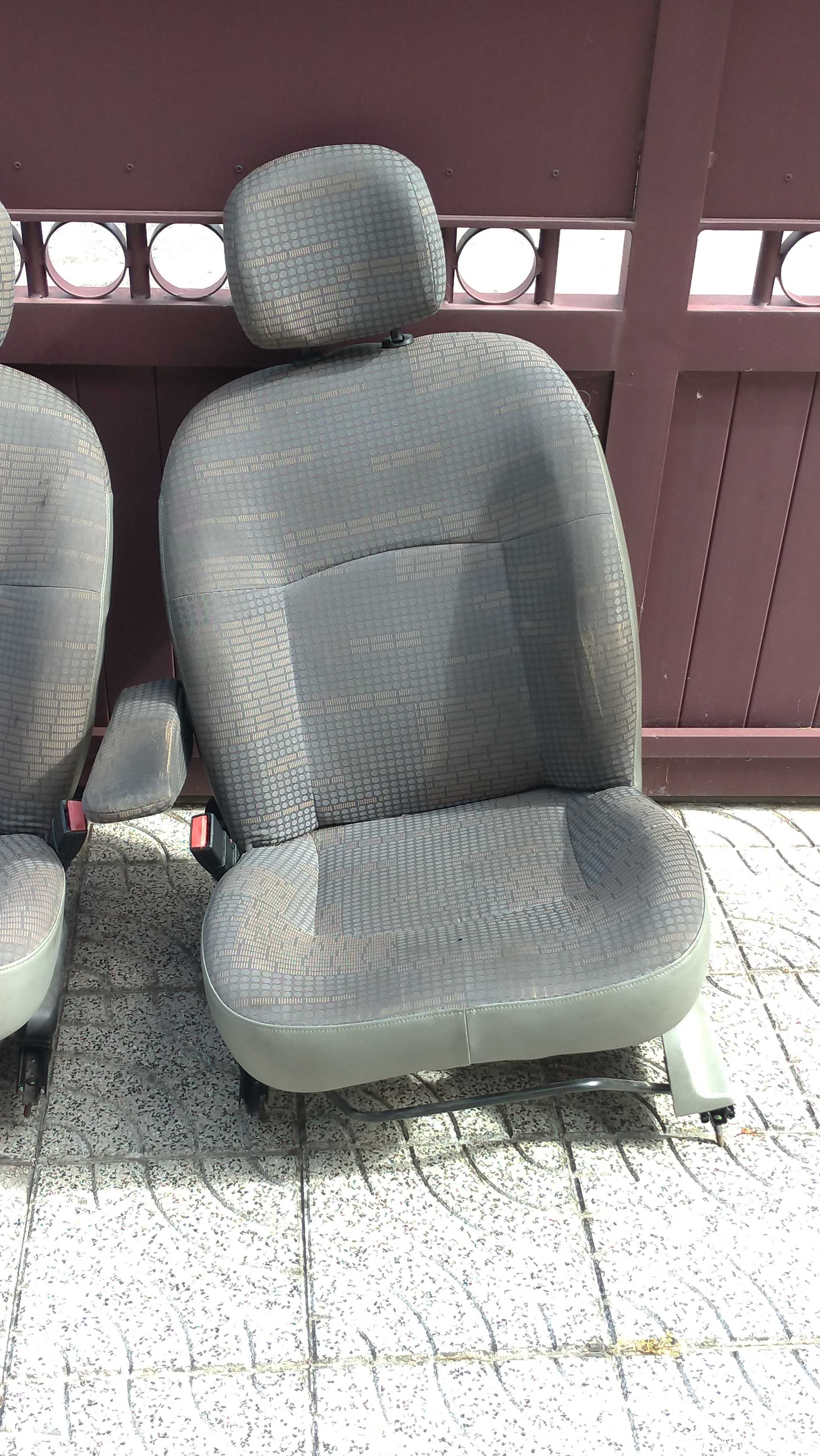 2 Bancos Renault Kangoo 1998/2007 com AirBag