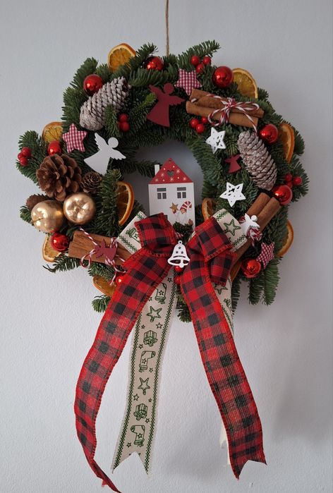 Wianek na drzwi z naturalnej jodły święta Led