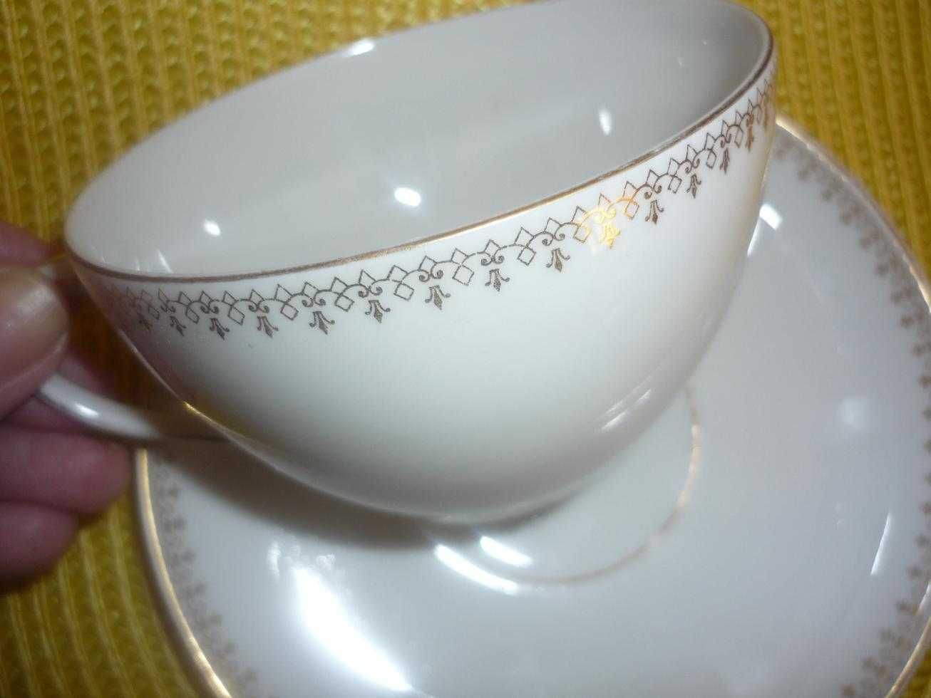 Chávena chá e pires porcelana Vista Alegre 2 modelos ver descrição