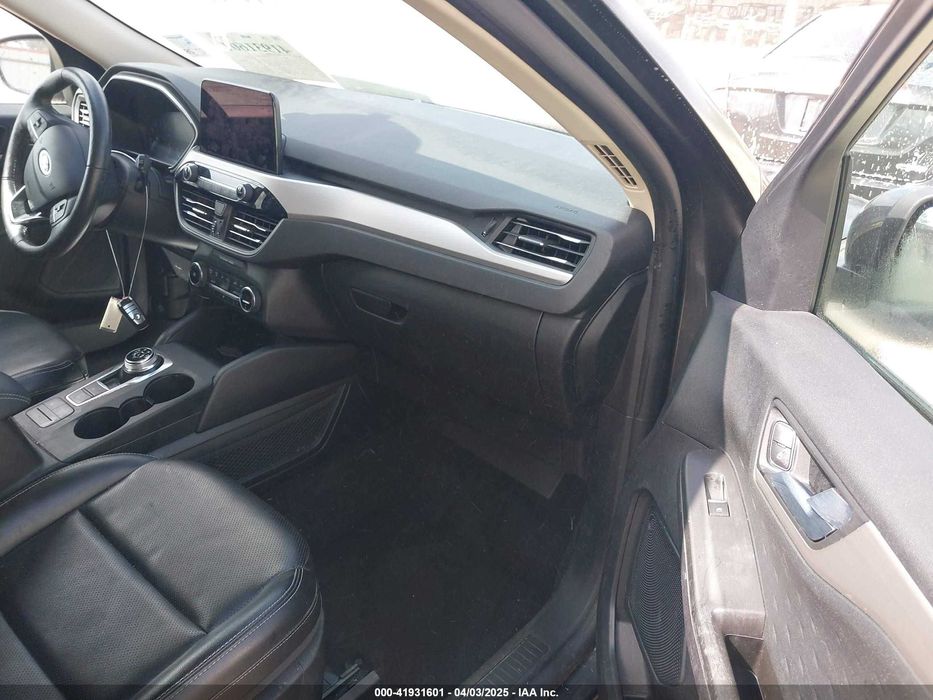 Разборка Ford Escape Sel 20 J7 Капот бампер фара дверь крыло багажник