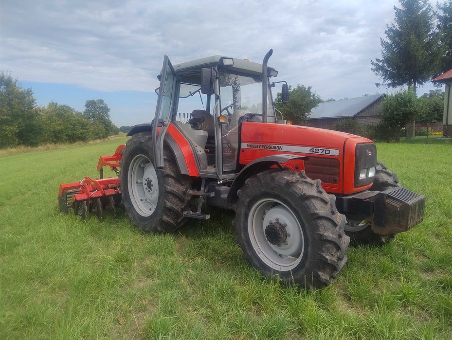 Massey Ferguson 4270