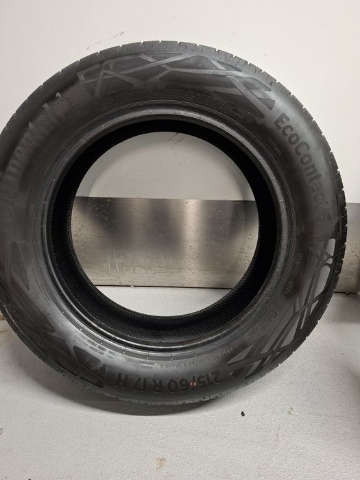 Opony Continental 215/60 R17 6mm 2022 r.