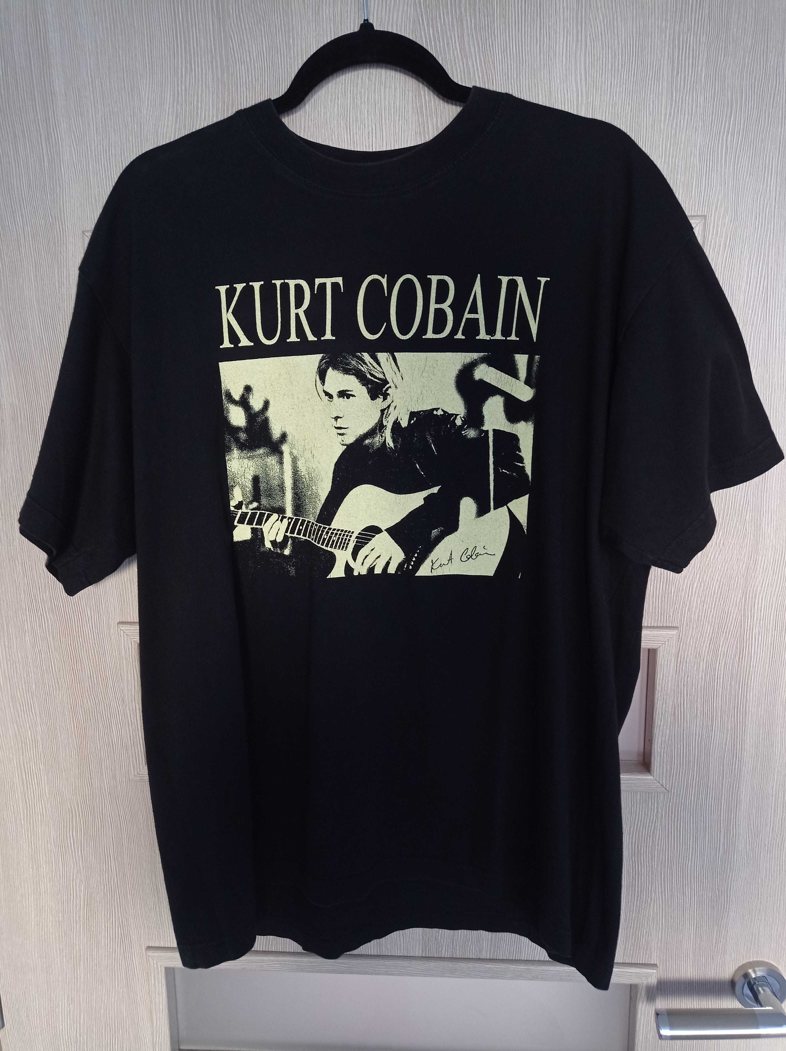 Koszulka Kurt Cobain – portret - rozmiar XL ( UCL ) - wyprzedaż