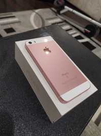 Айфон SE розовый 16 GB