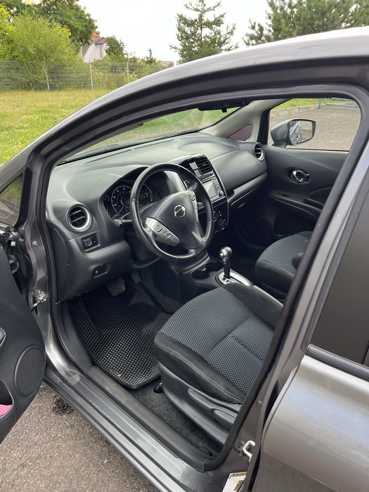 Nissan Versa Note 2015 1,6бензин автомат