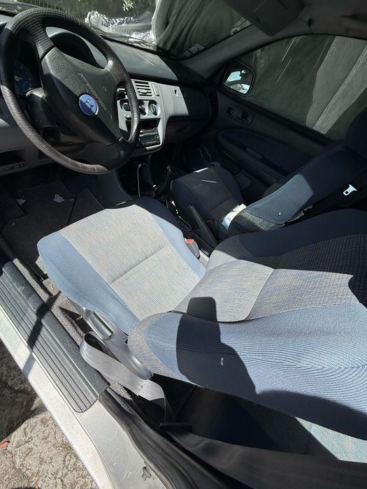 Honda HRV 1600, 105 CV, Gasolina - Poucos Kms