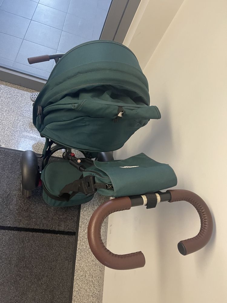 Rower trójkołowy Bentley Onyx Green. Użyty 2 razy. Cena sklepowa 2700.