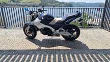 Suzuki GSR 600 - Revisão feita