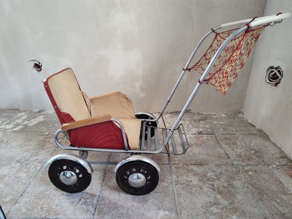 Stary Wózek dla lalek