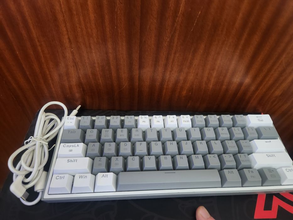 Teclado Redragon Fizz Pro