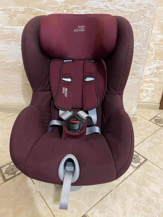Дитяче автокрісло  britax romer king
