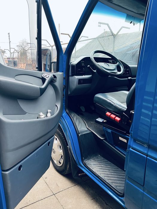Mercedes Sprinter