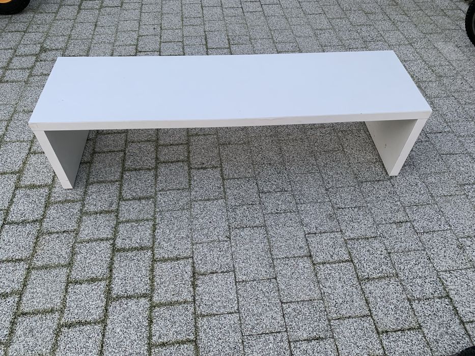 Stol stolik biały z podwojnej plyty meblowej