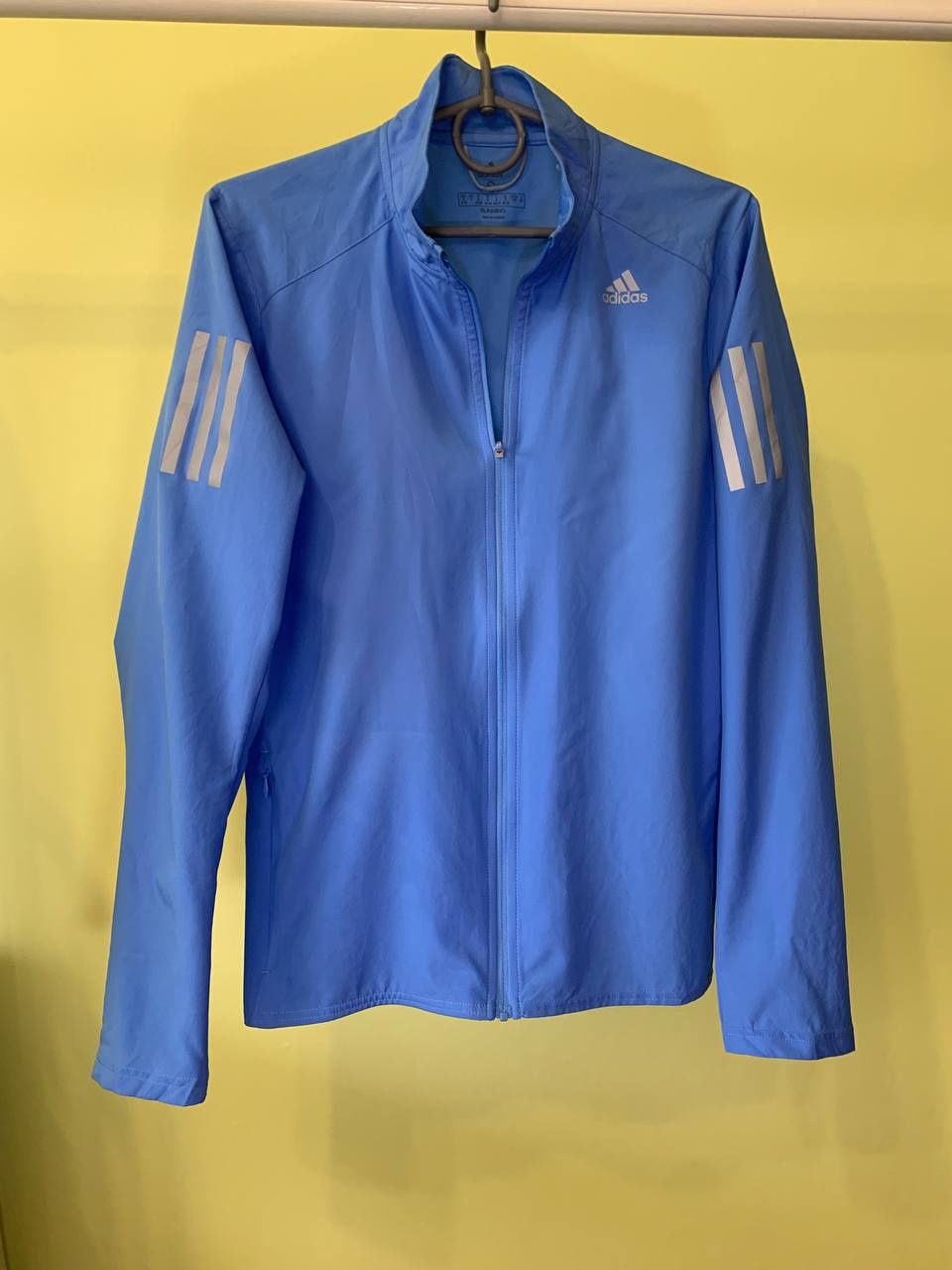 Спорт вітровки ENDURANCE. НОВА L, Adidas S