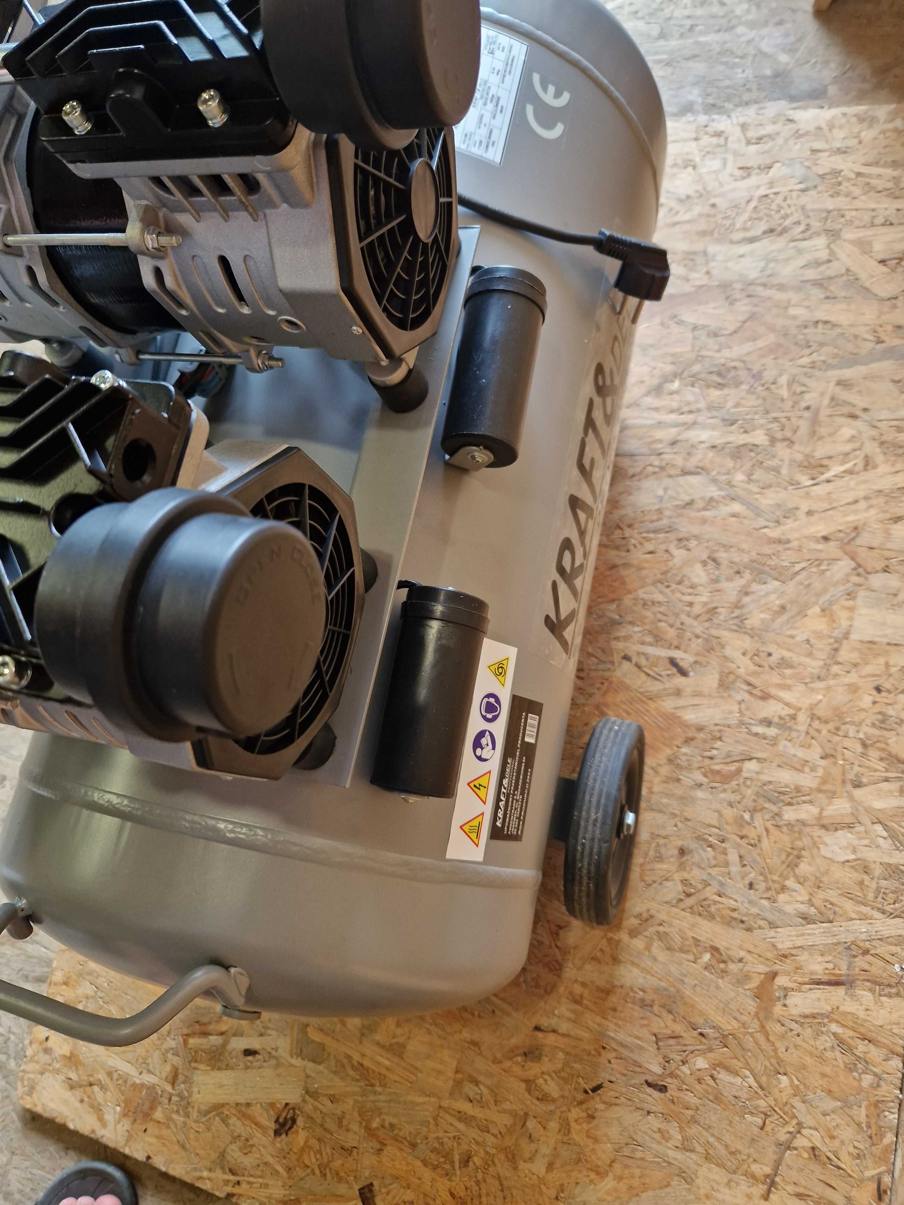 Kompresor bezolejowy 100L / 2 x 1500W KD1398
